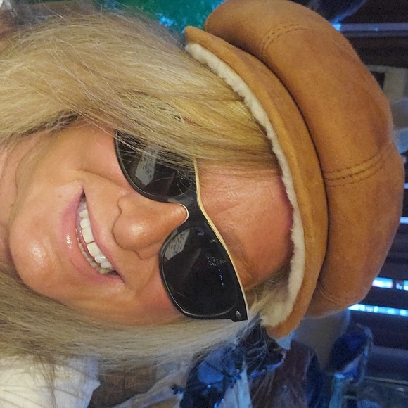 💥SOLD💥RESERVED FOR CINDYNWOT Shearling cabby hat - Picture 6 of 13